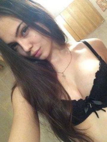 Юна